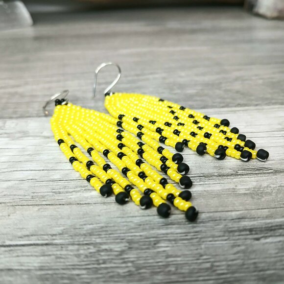 Yellow & Black Beaded Fringe Dangle Earrings, Seed Bead Jewelry 3.5" - Picture 3 of 6